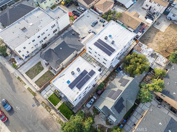 300 E 25th, Los Angeles CA 90011