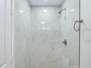 300 E 25th, Los Angeles CA 90011