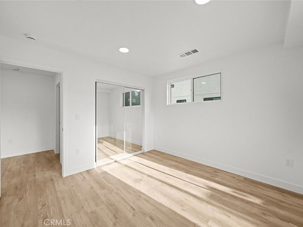 300 E 25th, Los Angeles CA 90011