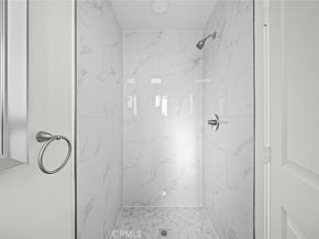 300 E 25th, Los Angeles CA 90011