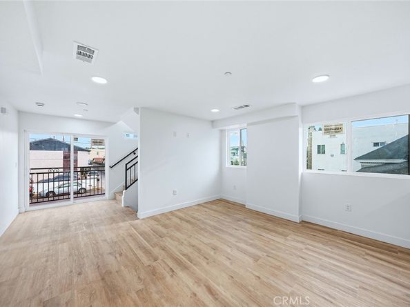 300 E 25th, Los Angeles CA 90011