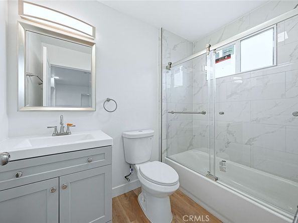 300 E 25th, Los Angeles CA 90011