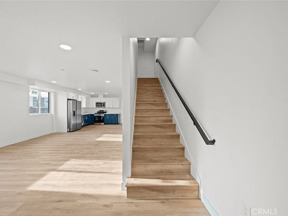 300 E 25th, Los Angeles CA 90011