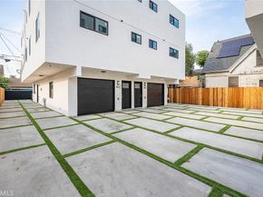 300 E 25th, Los Angeles CA 90011