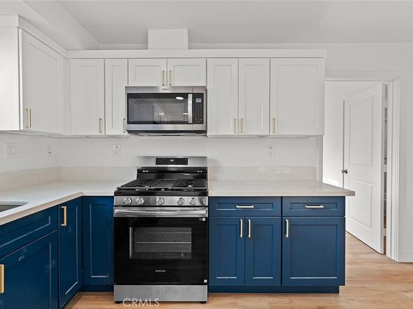 300 E 25th, Los Angeles CA 90011