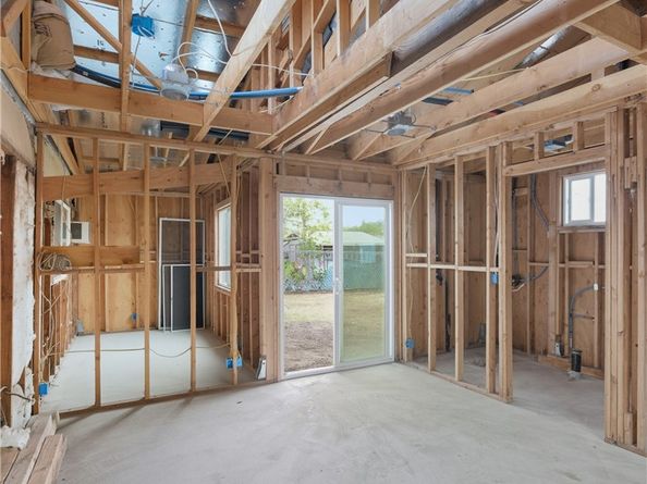 315 S Winton, La Puente CA 91744