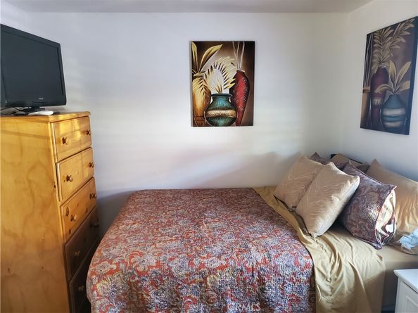 3511 3511 1/2 W 111th, Inglewood CA 90303