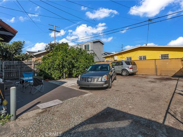 141 W 83rd, Los Angeles CA 90003