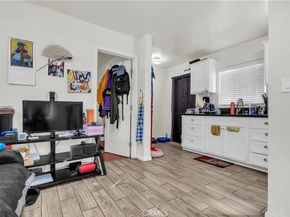 141 W 83rd, Los Angeles CA 90003