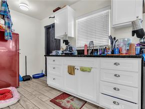 141 W 83rd, Los Angeles CA 90003