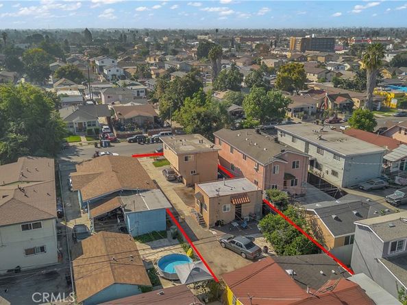 141 W 83rd, Los Angeles CA 90003