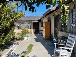 1915 E 78th, Los Angeles CA 90001