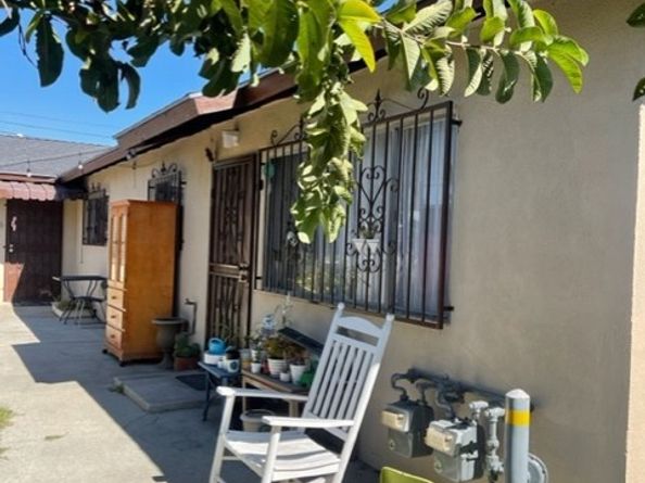 1915 E 78th, Los Angeles CA 90001