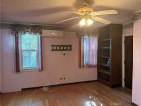 530 W Colden Avenue W, Los Angeles CA 90044