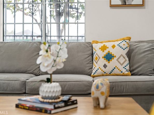 7516 Avalon, Los Angeles CA 90003