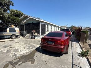 9602 Holmes Avenue, Los Angeles CA 90002