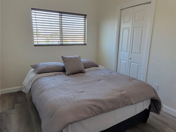 8455 Santa Fe Ave, Huntington Park CA 90255