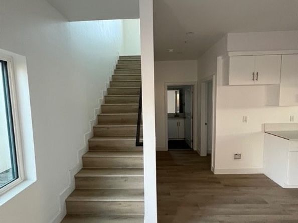 1217 E 22nd St Street, Los Angeles CA 90011