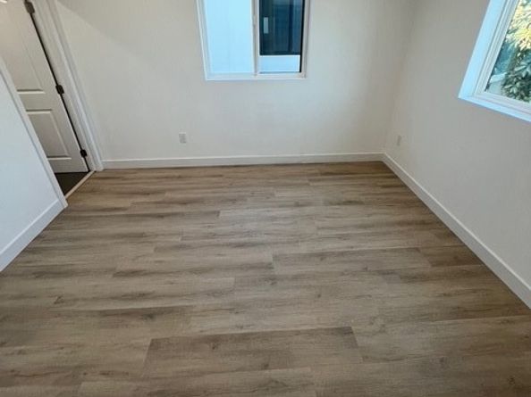 1217 E 22nd St Street, Los Angeles CA 90011