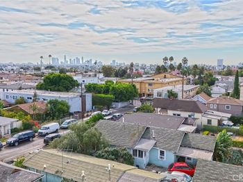 1265 N Harvard Boulevard