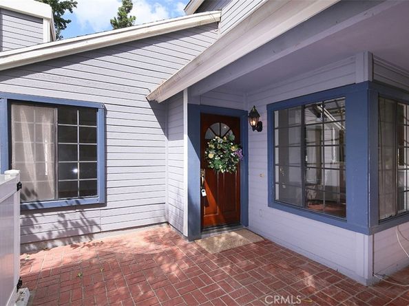 302 Monroe Court, Azusa CA 91702
