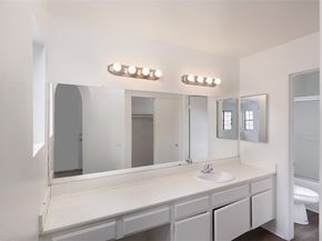 302 Monroe Court, Azusa CA 91702