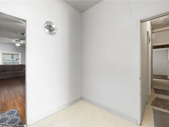 421 W Colorado Boulevard, Monrovia CA 91016