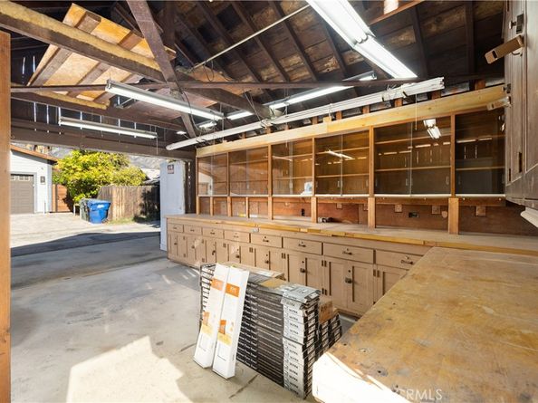 421 W Colorado Boulevard, Monrovia CA 91016