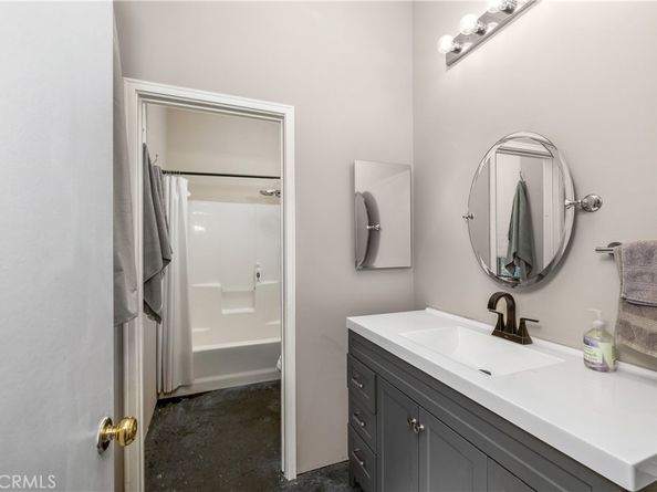 719 Ridgeside Drive, Monrovia CA 91016