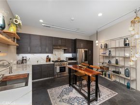 719 Ridgeside Drive, Monrovia CA 91016