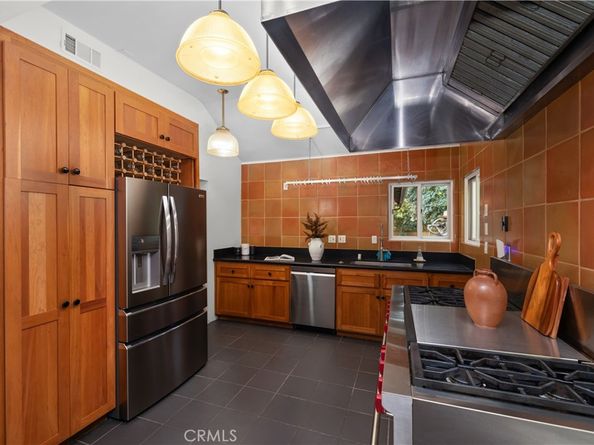 719 Ridgeside Drive, Monrovia CA 91016