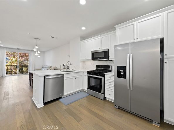 8620 Belford 604, Westchester CA 90045