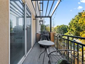 8620 Belford 604, Westchester CA 90045