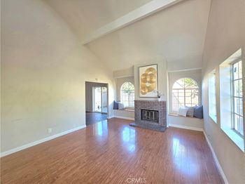 1221 Bayport Circle