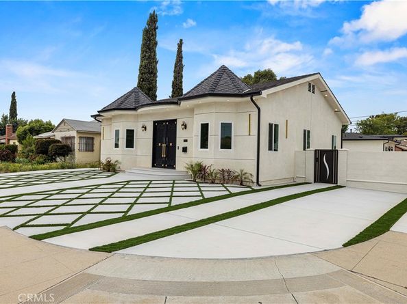 8149 Saint Clair, North Hollywood CA 91605