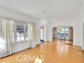 1335 Opechee Way, Glendale CA 91208