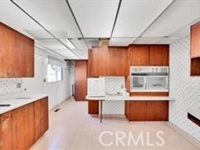 1335 Opechee Way, Glendale CA 91208