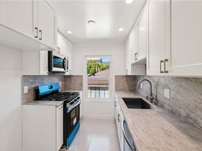 409 Burchett 210, Glendale CA 91203