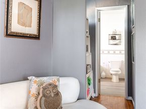 4248 Mcclung Drive, Los Angeles CA 90008