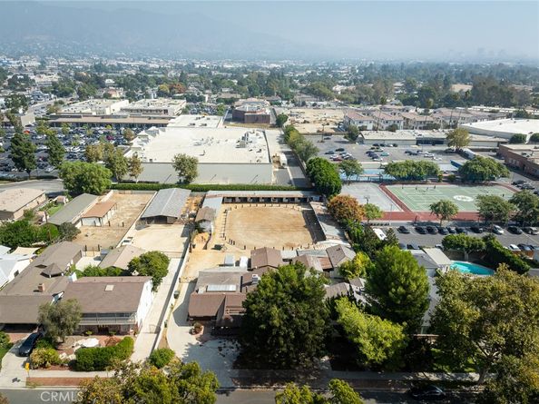 700 S Mariposa Street, Burbank CA 91506