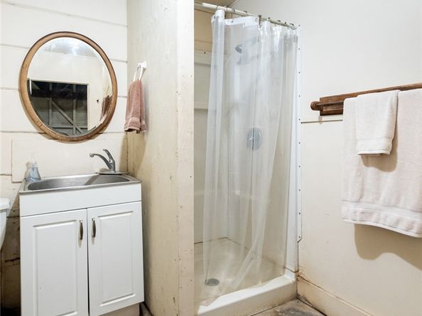 700 S Mariposa Street, Burbank CA 91506