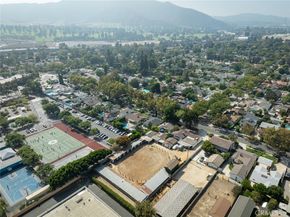 700 S Mariposa Street, Burbank CA 91506