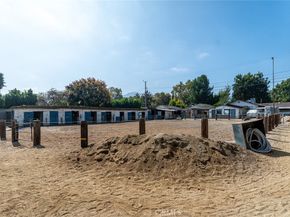 700 S Mariposa Street, Burbank CA 91506