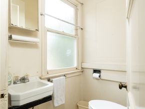 700 S Mariposa Street, Burbank CA 91506