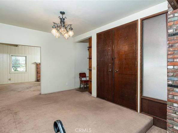 700 S Mariposa Street, Burbank CA 91506