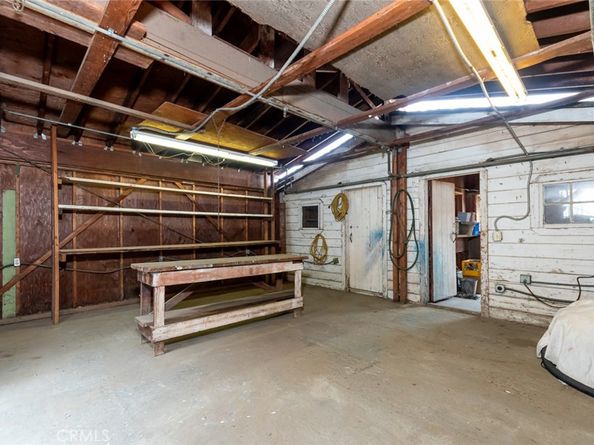 700 S Mariposa Street, Burbank CA 91506