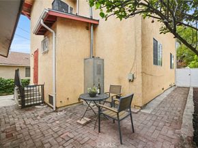 1132 Manzanita, Los Angeles CA 90029