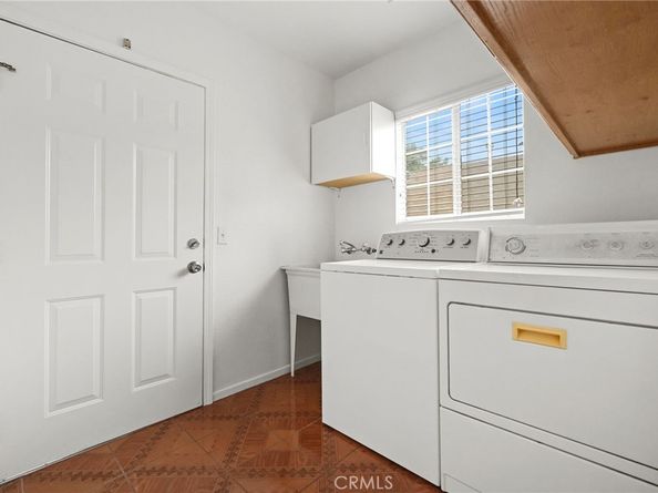 1132 Manzanita, Los Angeles CA 90029