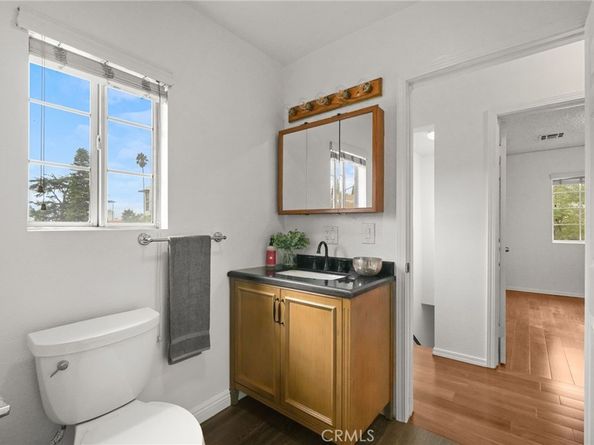 1132 Manzanita, Los Angeles CA 90029