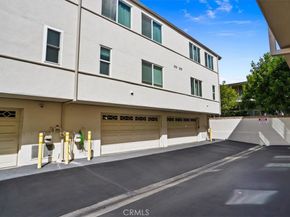 4426 W Kling Street, Burbank CA 91505